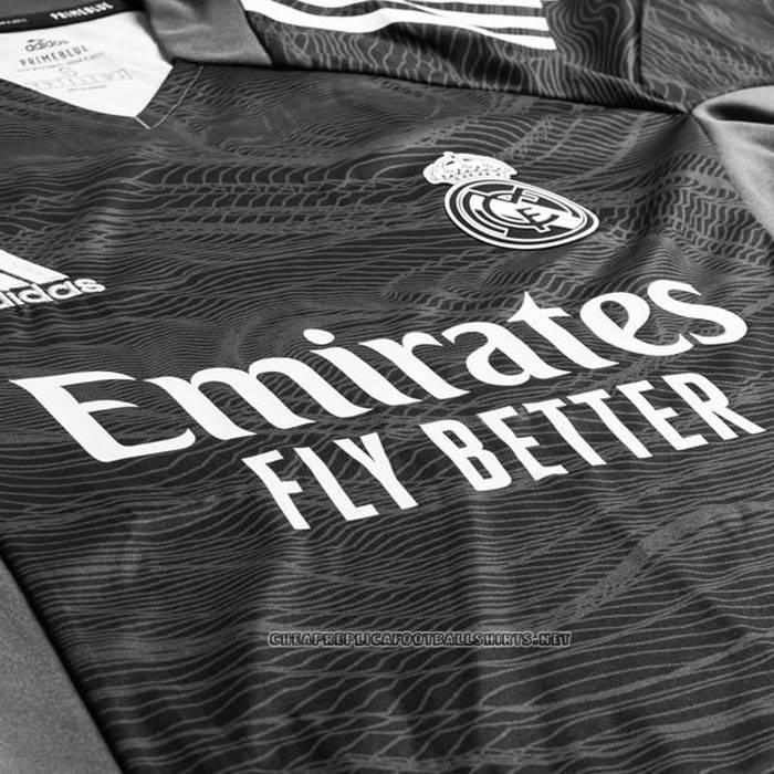 Real Madrid Goalkeeper Shirt 2021-2022 Black